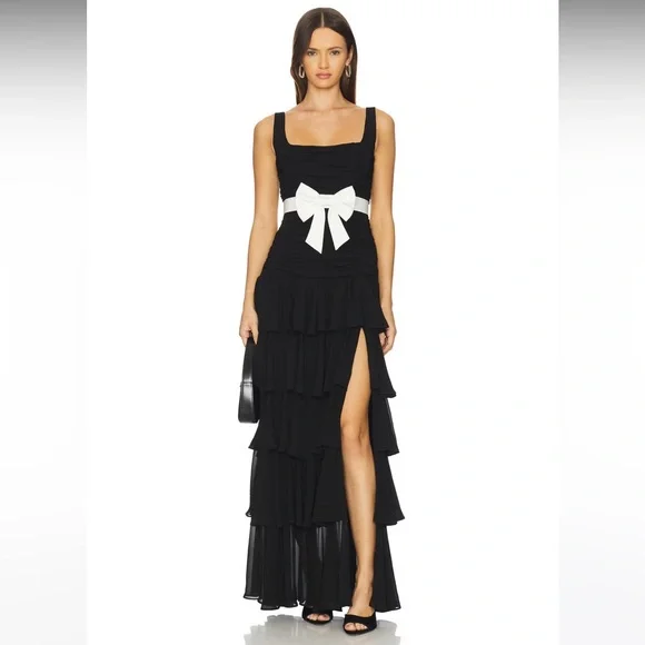 NWT! MAJORELLE Flora Gown in Black - Picture 1 of 5